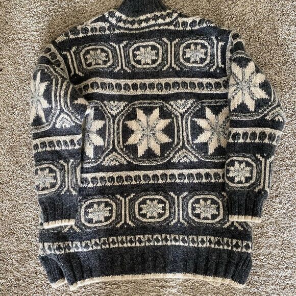 Limited Vintage Wool Snowflake Sweater, Nordic Design, Loose Fit, High Collar - Picture 7 of 11